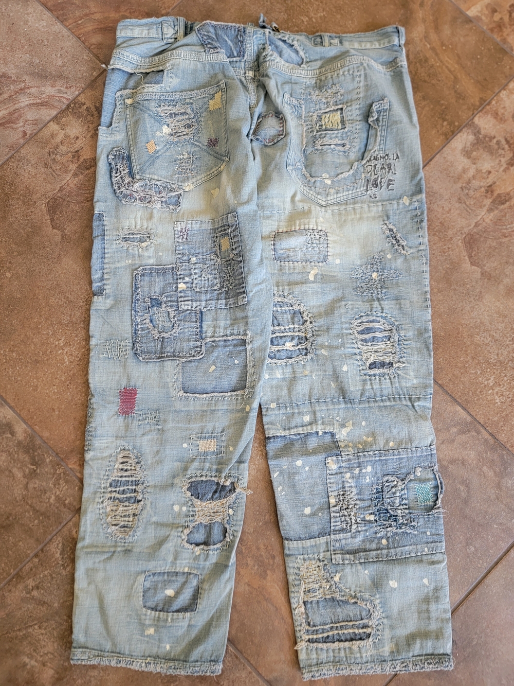Magnolia Pearl Porter Denim - Picture 5 of 5